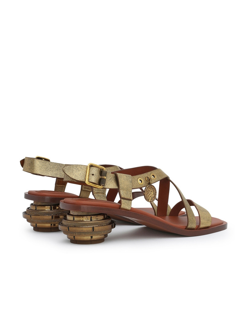 TROVE SANDAL 40 5