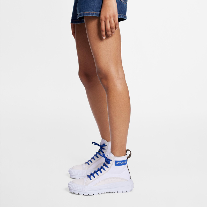 Louis Vuitton Lv Squad Sneaker Boot outlook