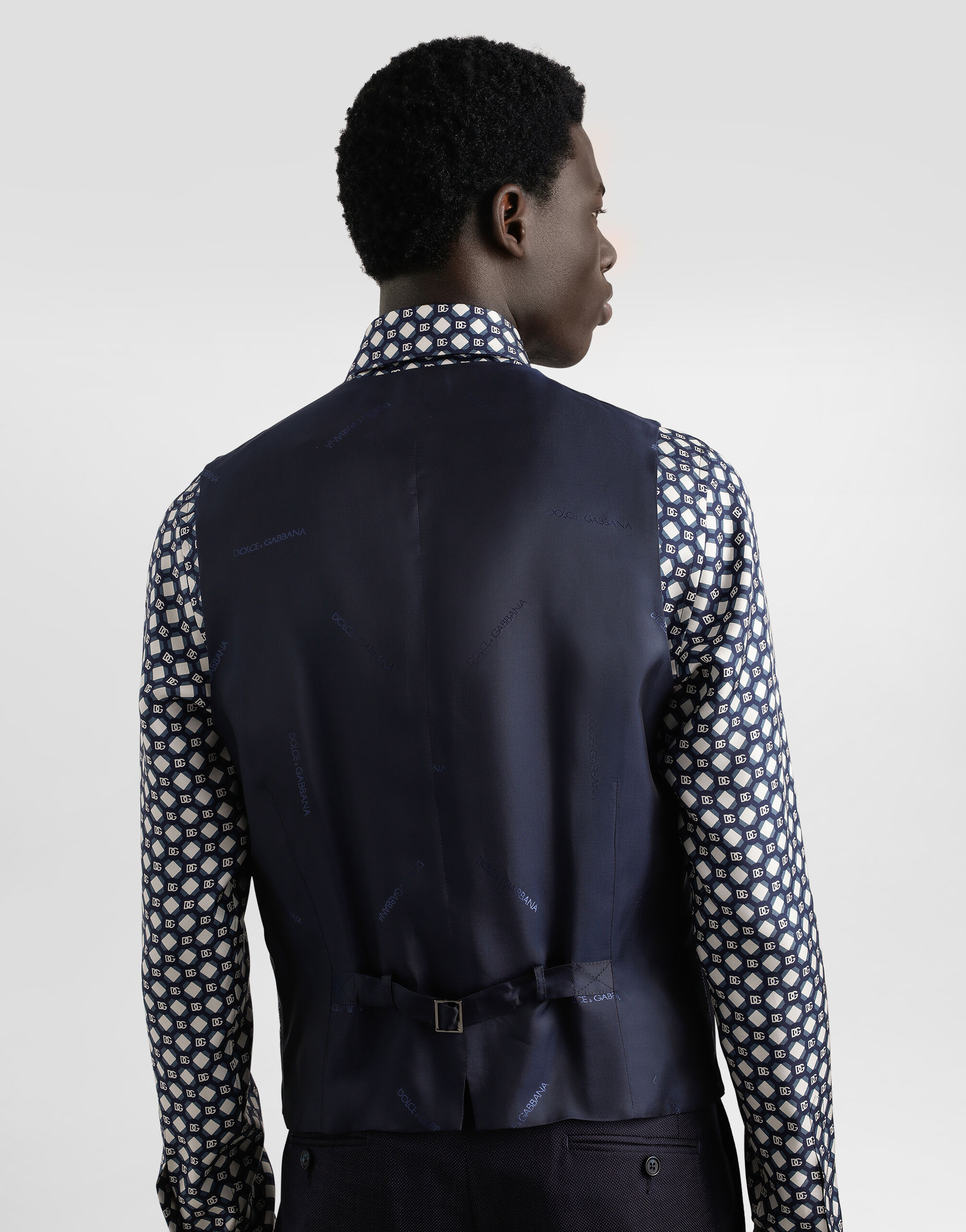 Single-breasted micro-patterned wool suit - 7