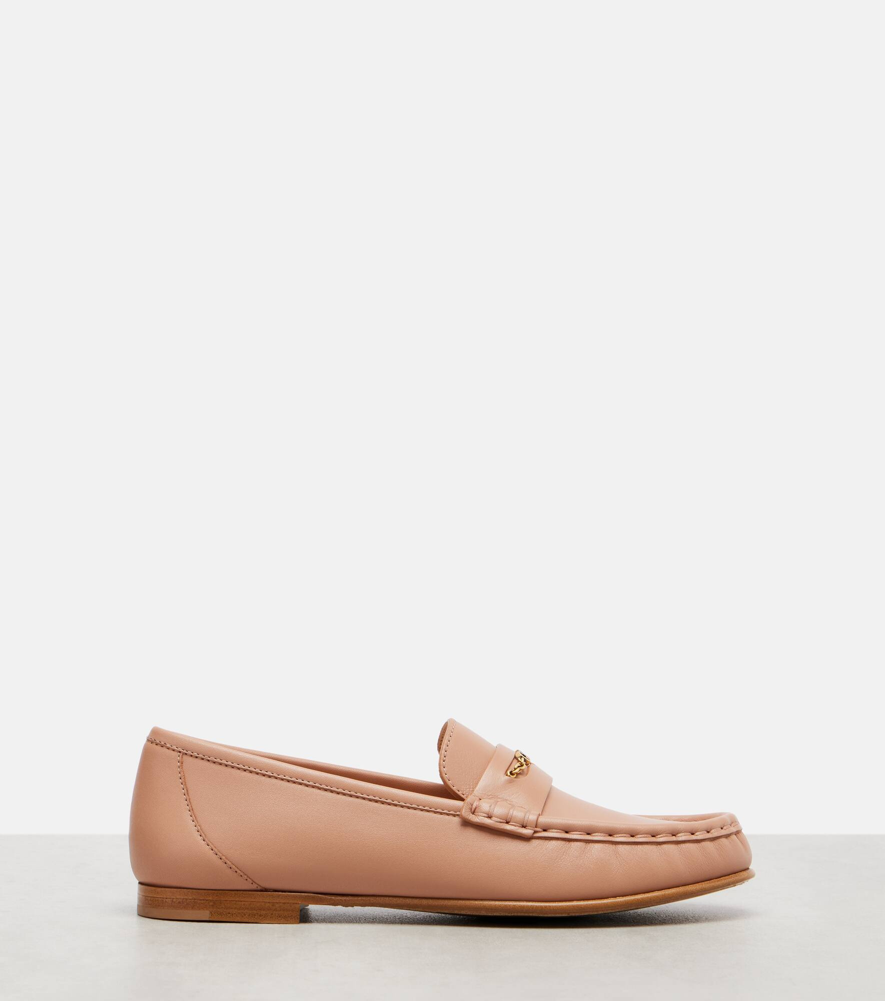 Chloé logo embellished leather loafers - 4