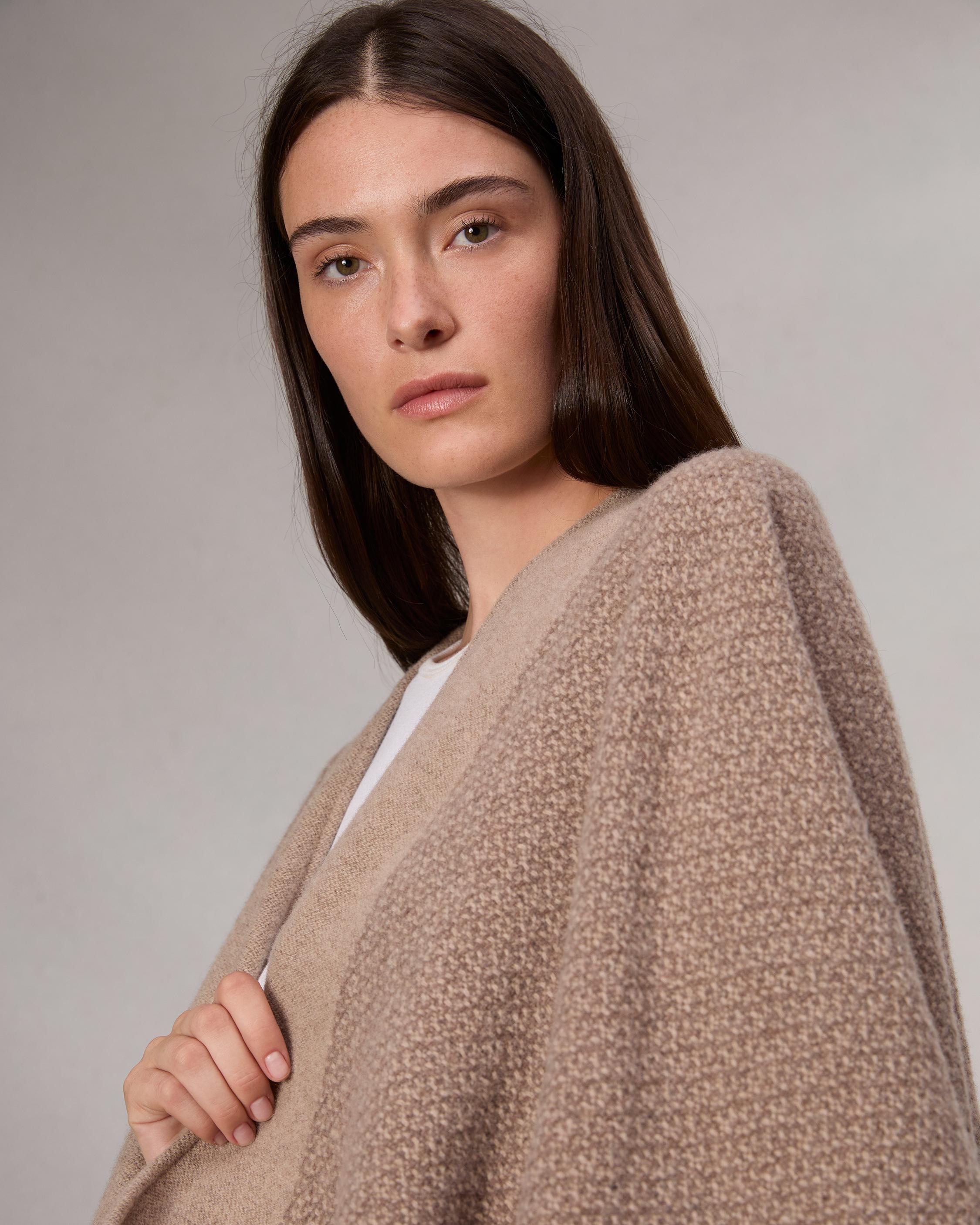 Joni Reversible Poncho - 3