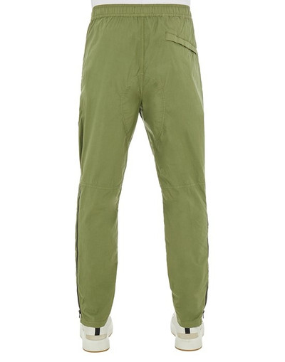 Stone Island 30803 STRETCH COTTON TELA 'PARACADUTE'_ GARMENT DYED OLIVE GREEN outlook