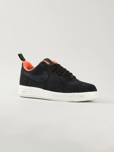 Nike low lace-up sneakers outlook