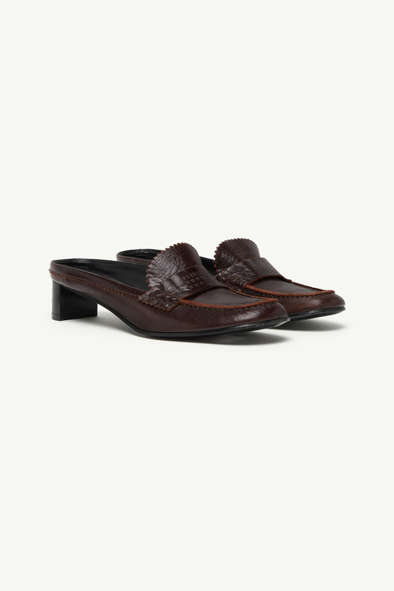 MM6 Maison Margiela Swing toe leather loafer outlook