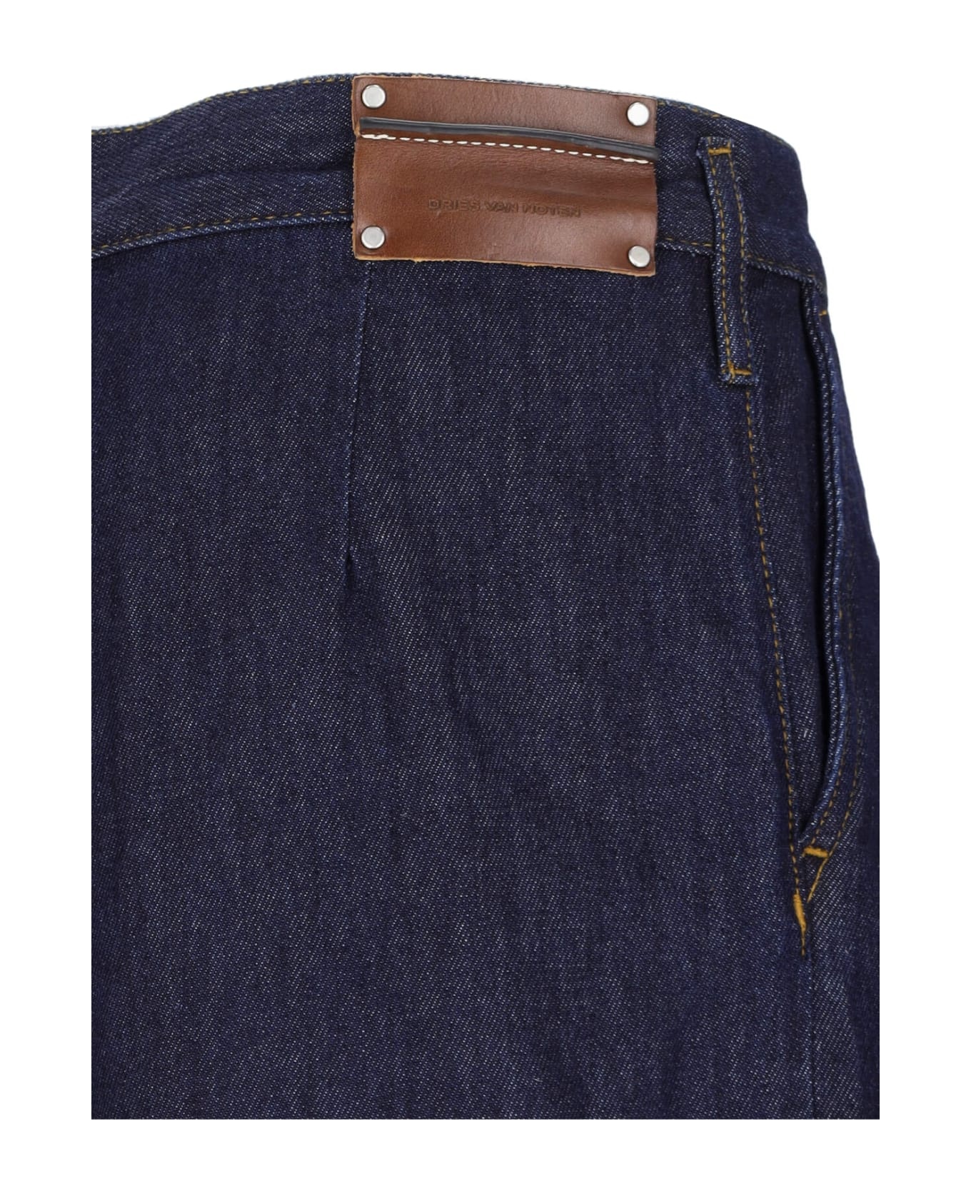 Pleated Baggy Jeans - 4