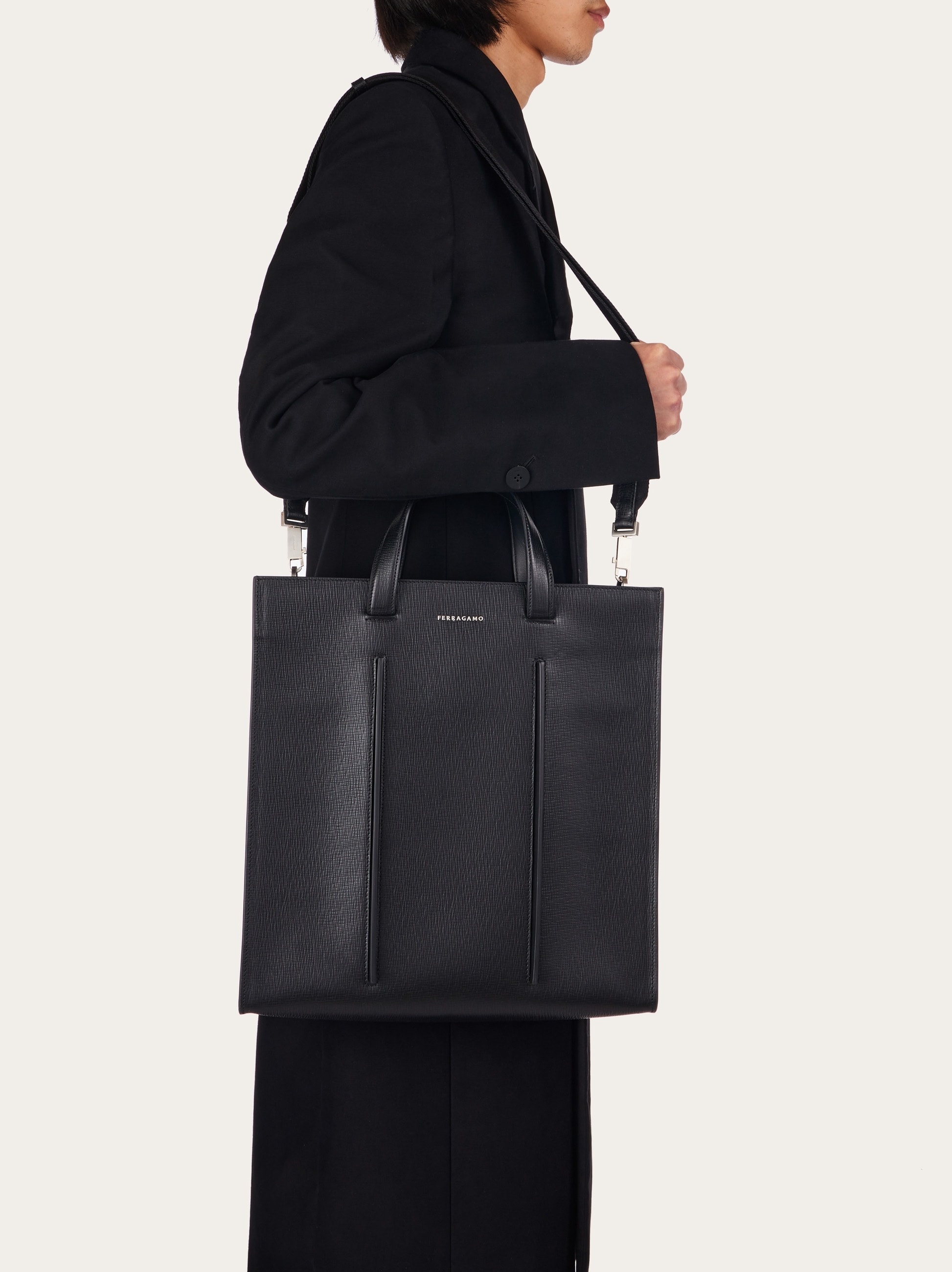 Tote bag with rib inserts - 3