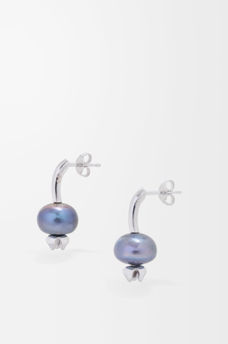 Blueberry earrings in sterling silver and pearl 1