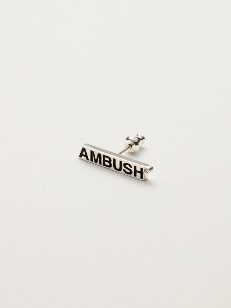 NAME PLATE EARRING 3