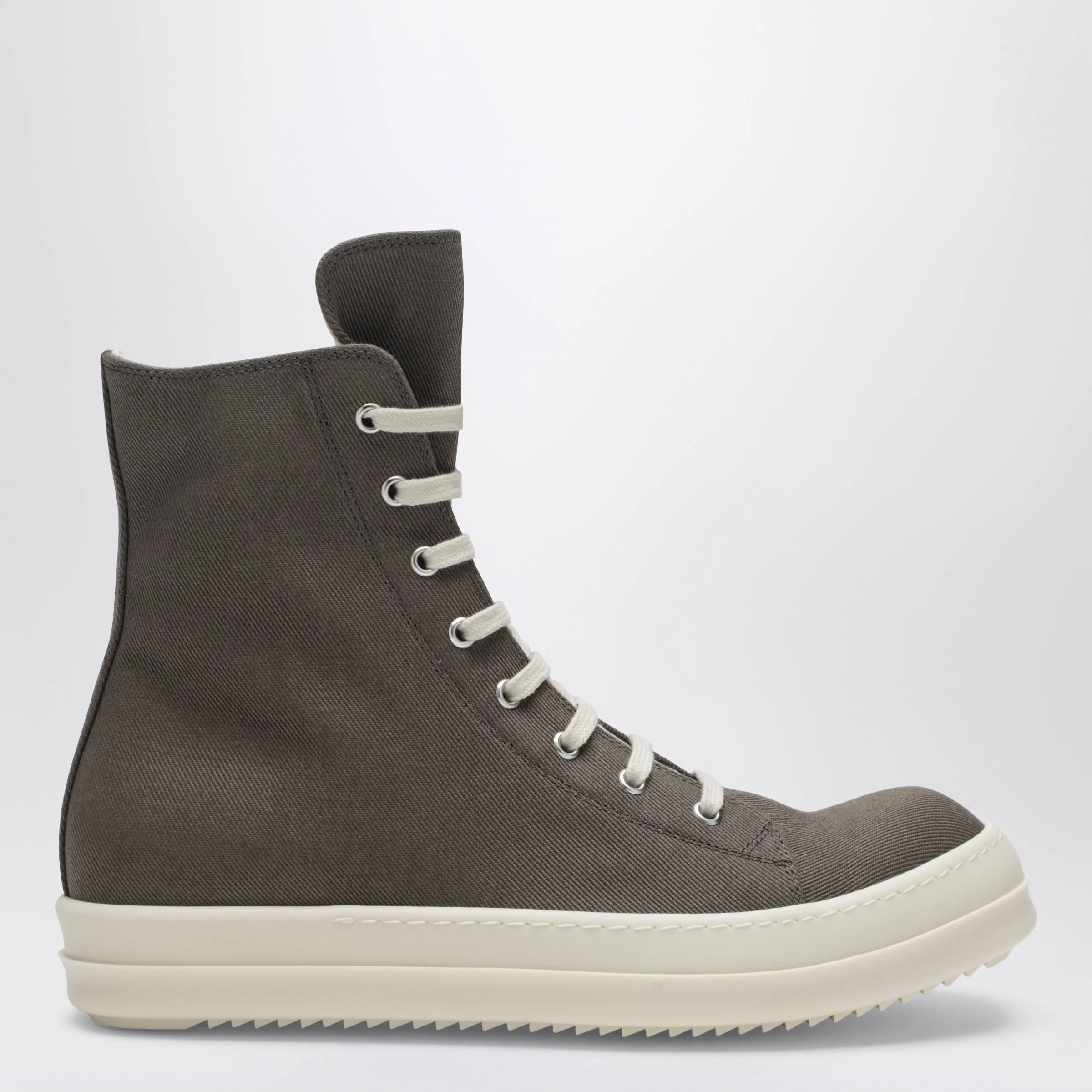 Temple sneakers in powder/cream white canvas - 1