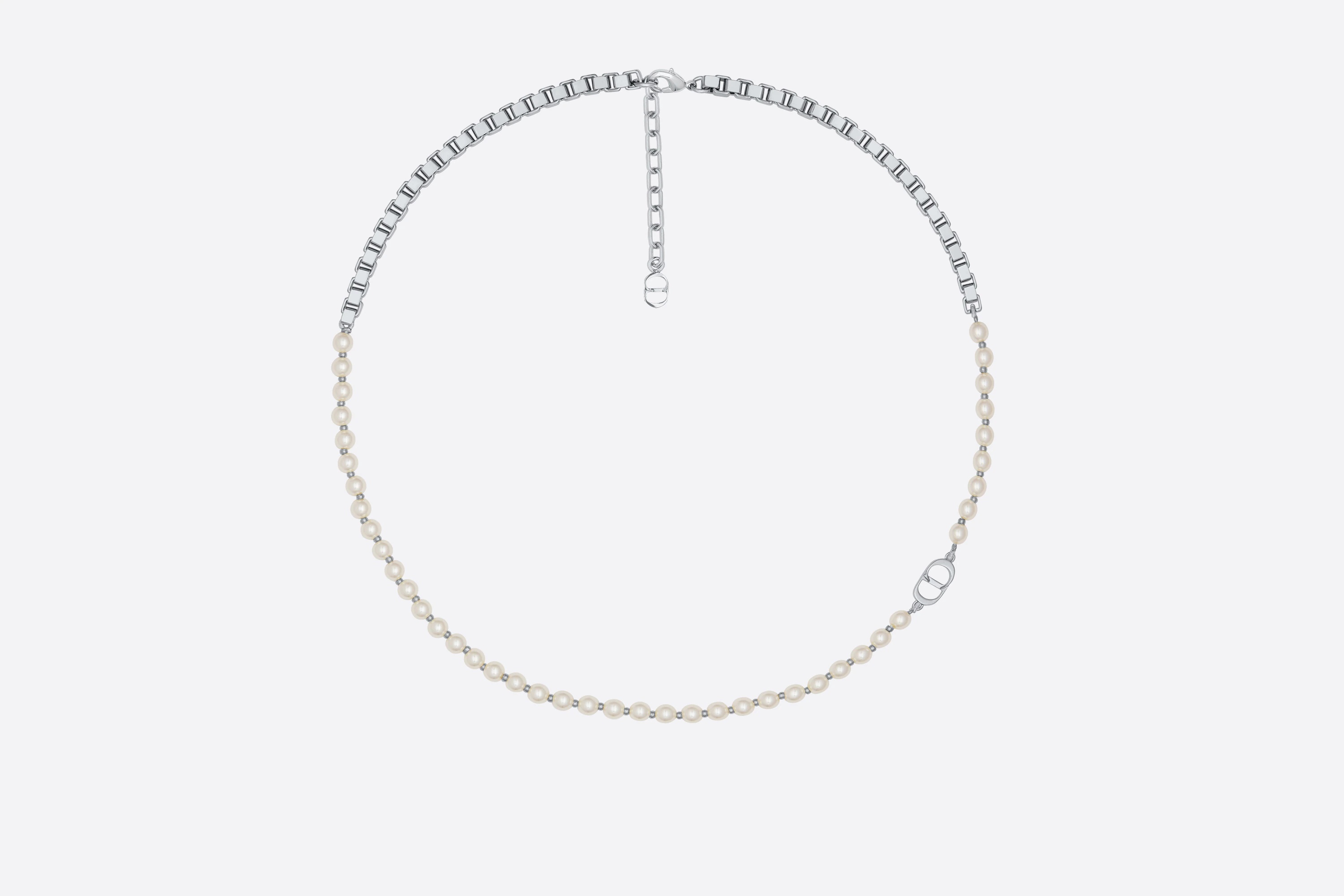CD Icon and Pearls Necklace - 2