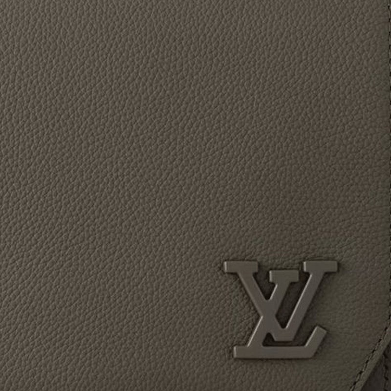 LOUIS VUITTON Takeoff Messenger Bag 'Khaki Green' M25125 5