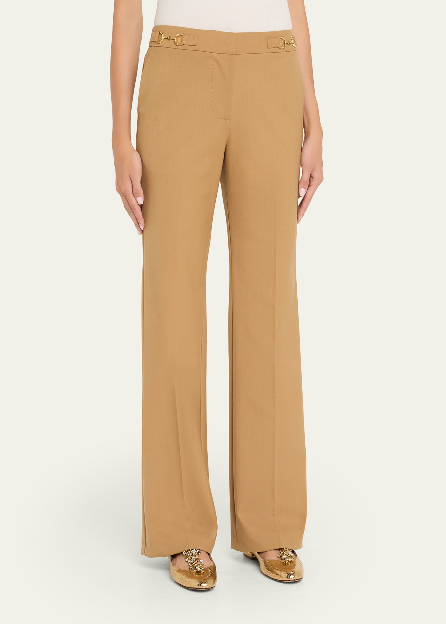 Quartier Mid-Rise Pants with Chain Detail - 4