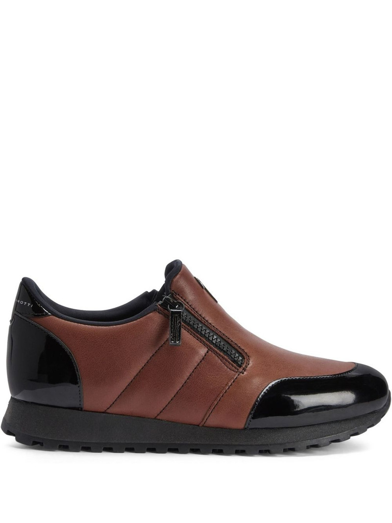 Conley trainers 1