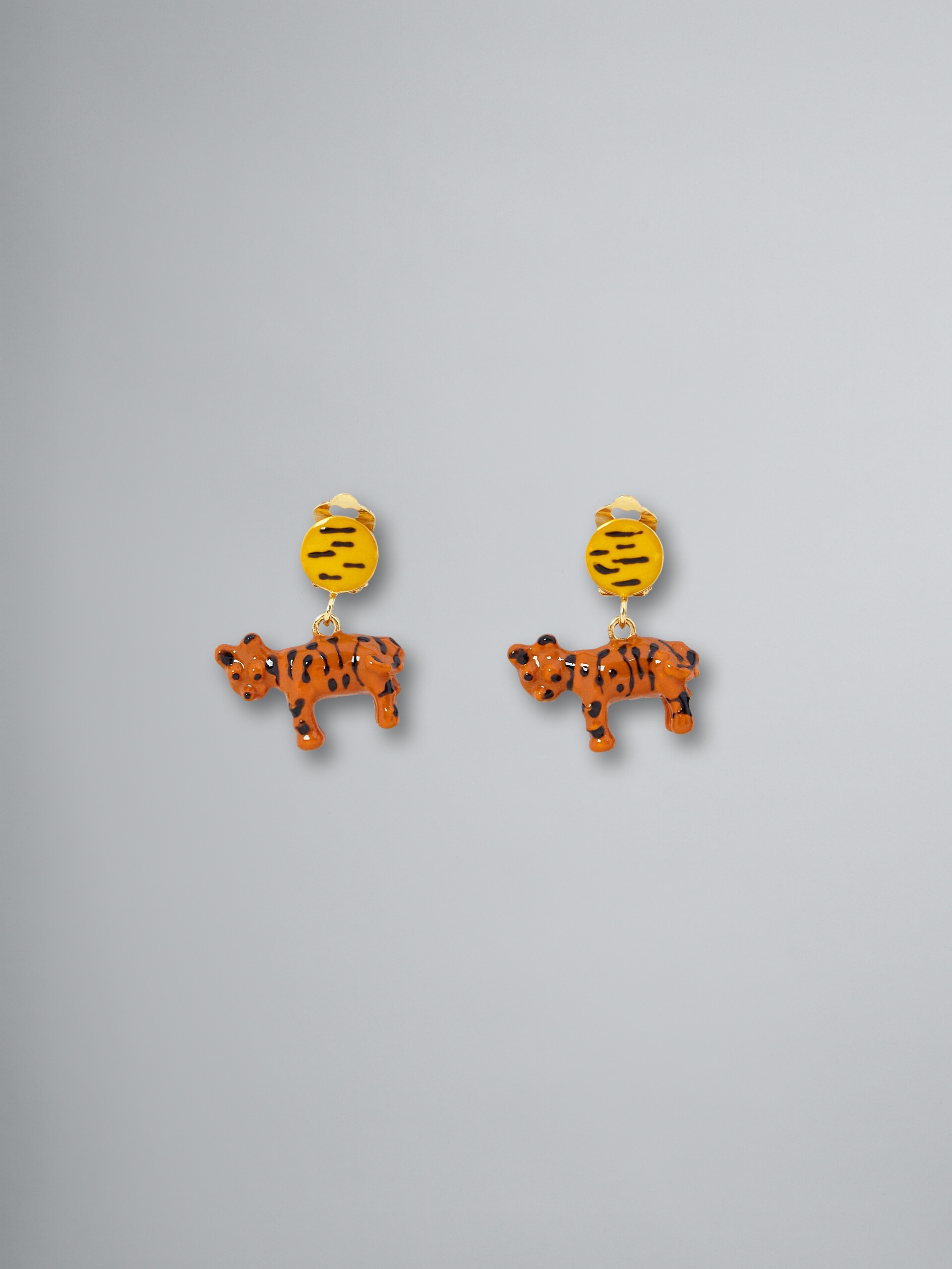 NAIF TIGER CLIP-ON EARRINGS IN METAL AND RESIN - 1
