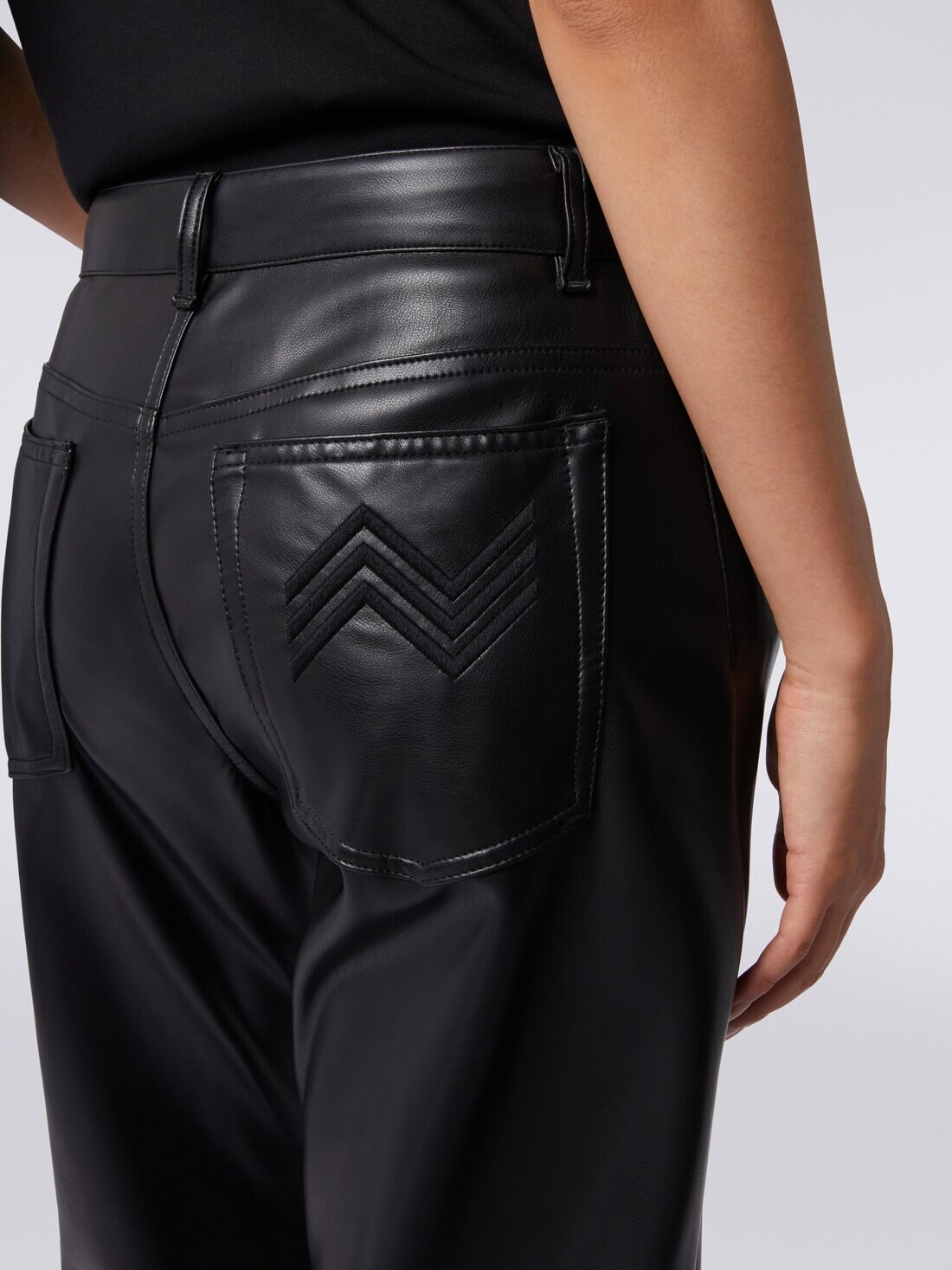 Eco-leather five-pocket trousers - 5