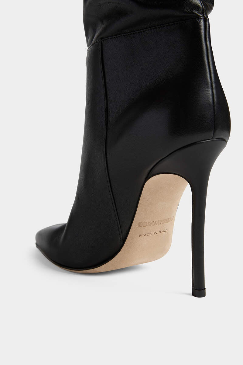 GOTHIC DSQUARED2 BOOTS 4
