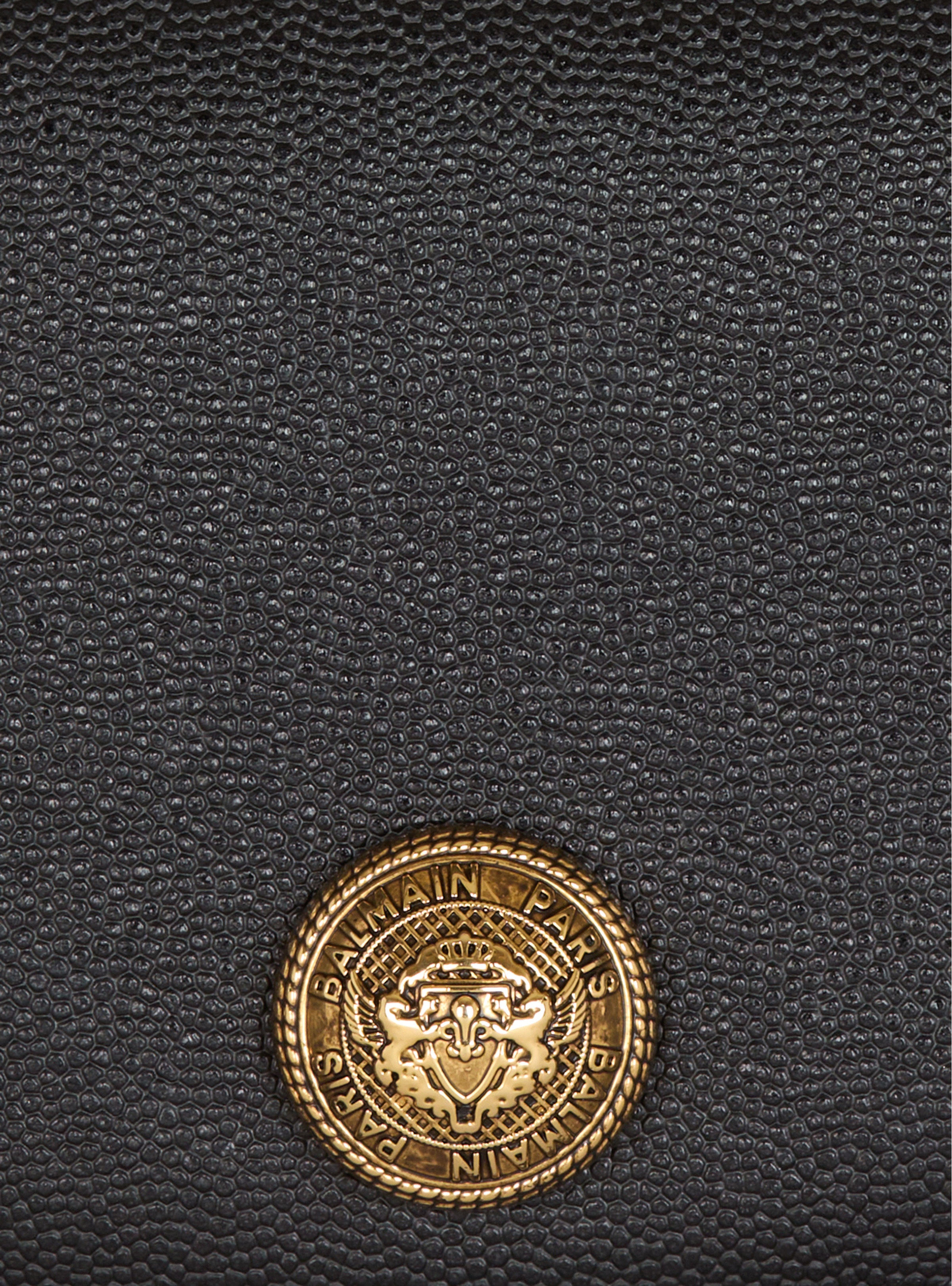 Emblème grained calfskin clutch - 7