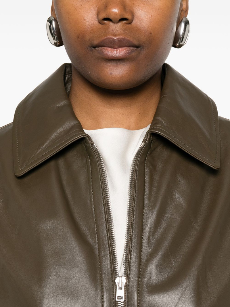 zip-fastening jacket 5