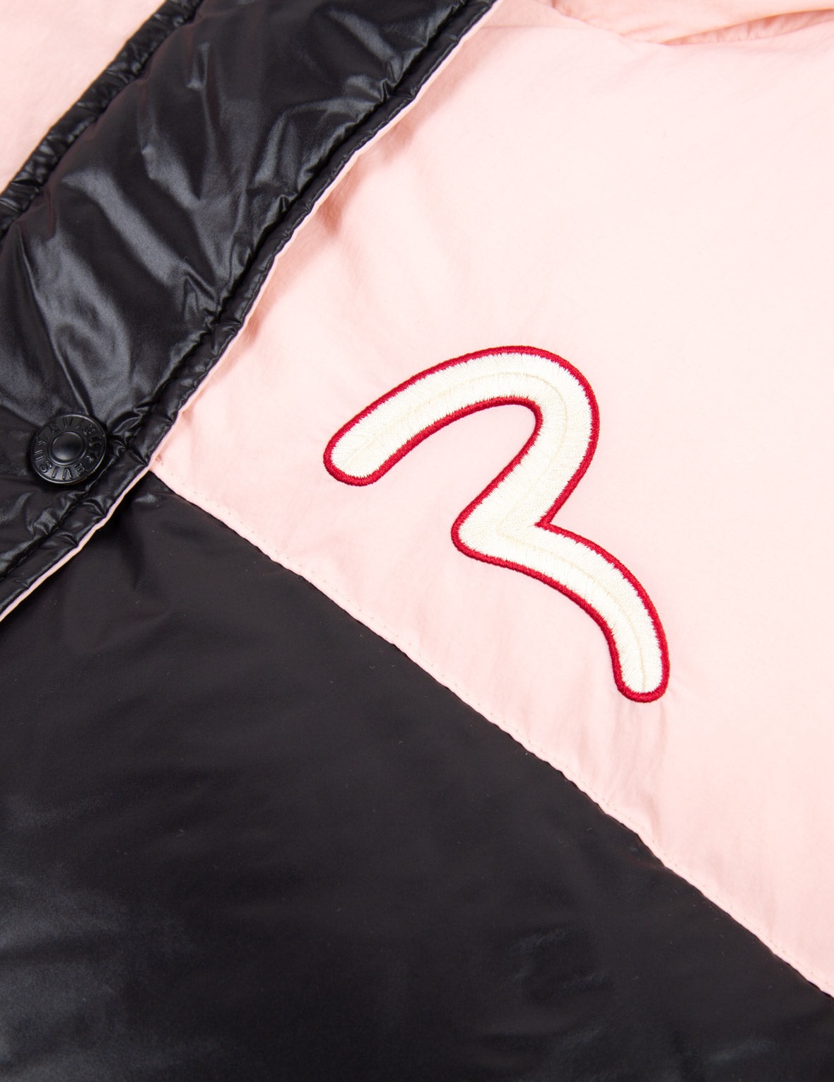 Kamon Embroidered Color Blocking Down Jacket - 10