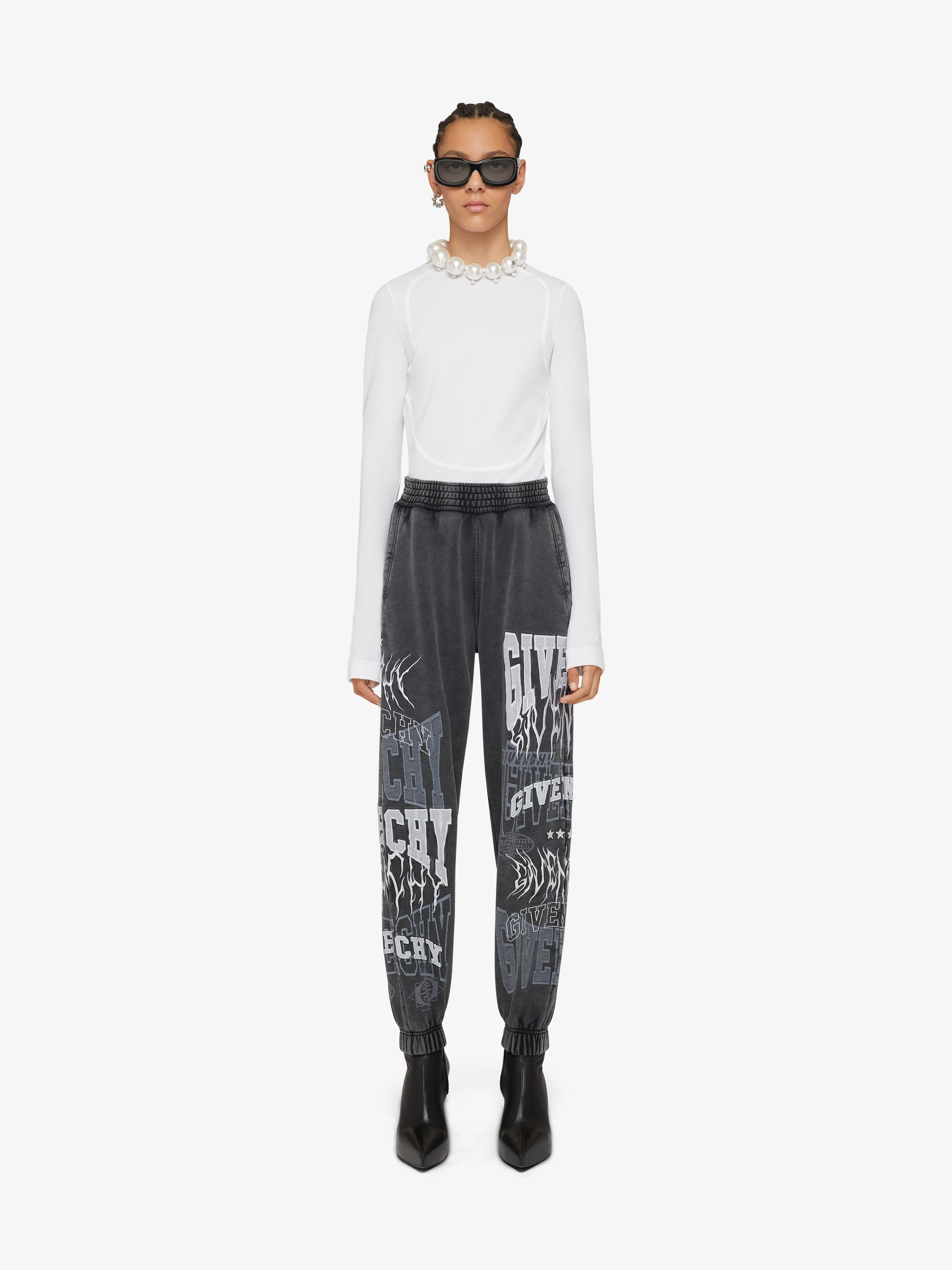 SLIM FIT JOGGER PANTS IN EMBROIDERED WASHED OUT FELPA - 2