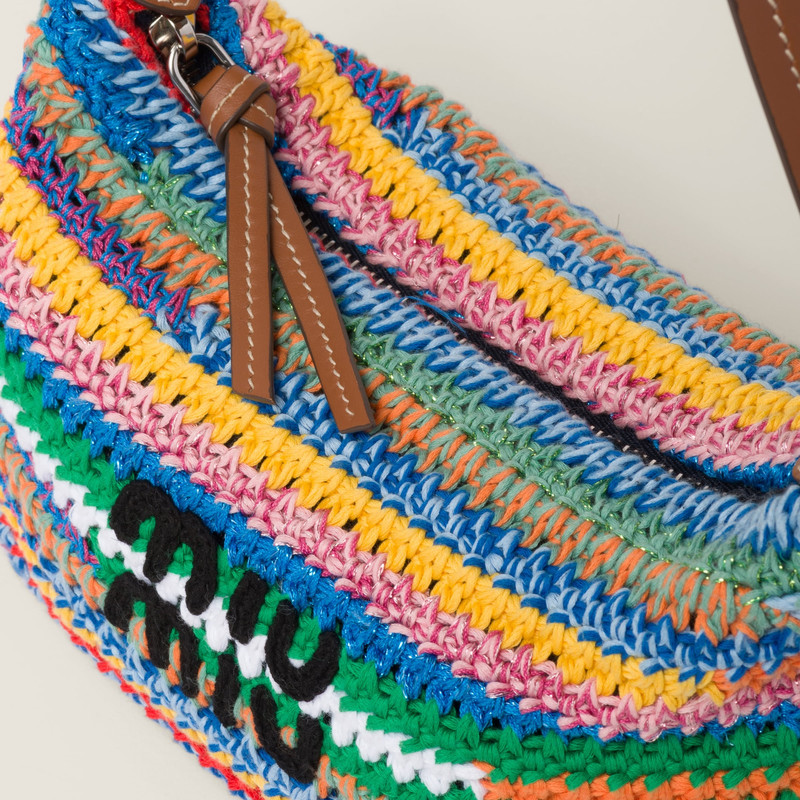 Crochet pouch 6