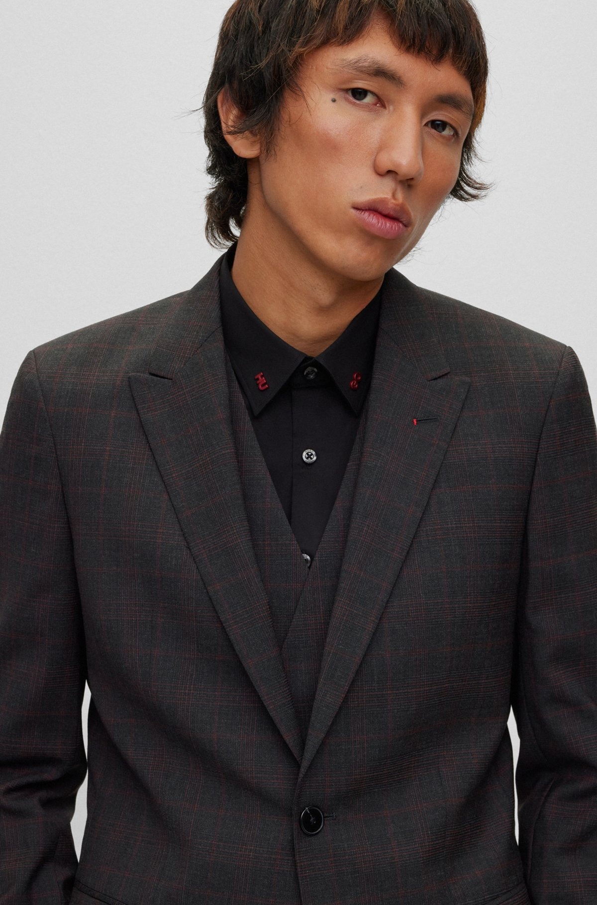 SLIM-FIT THREE-PIECE SUIT IN A CHECKED WOOL BLEND - 5