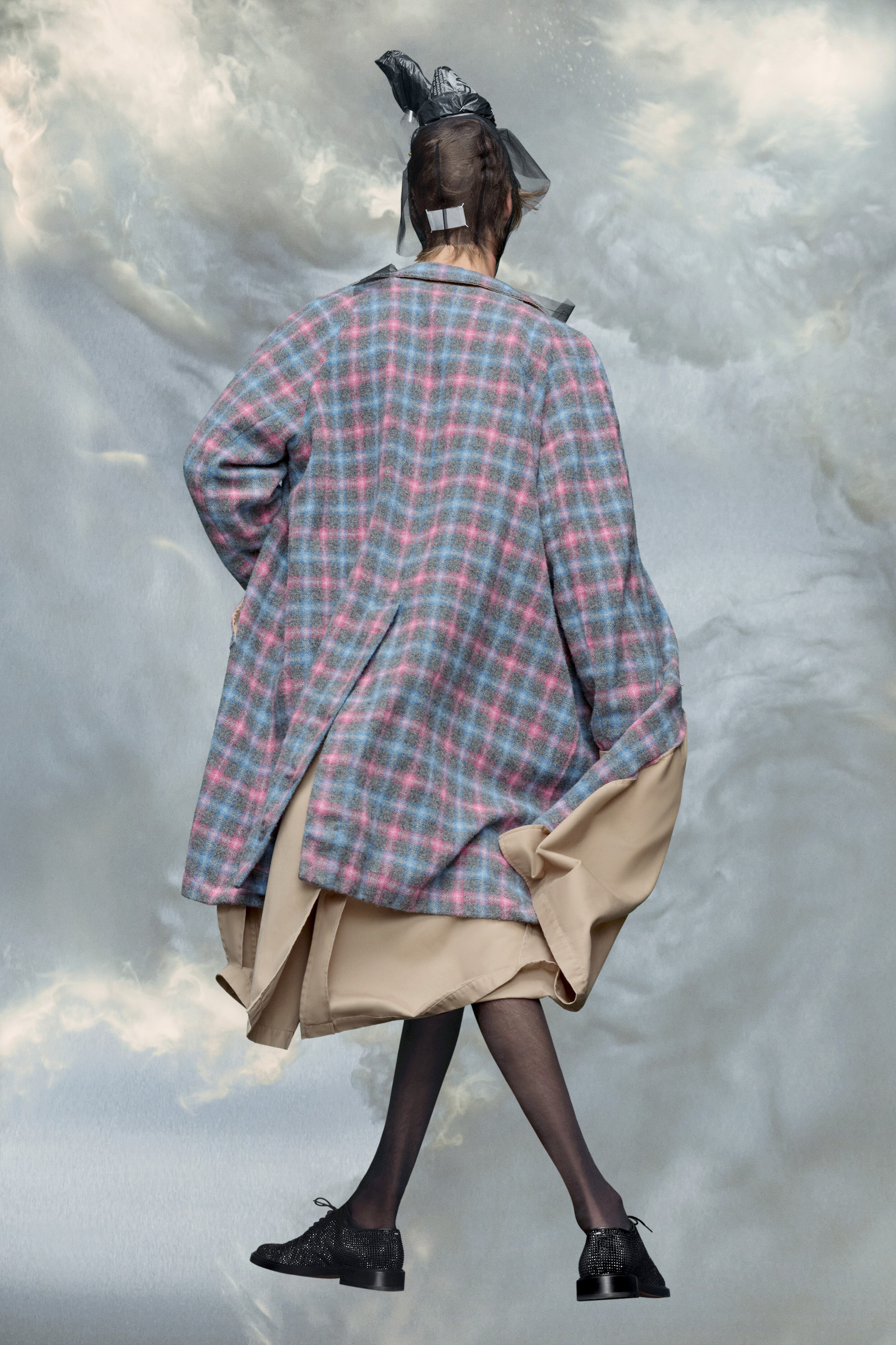 Anonymity of the lining coat - 4