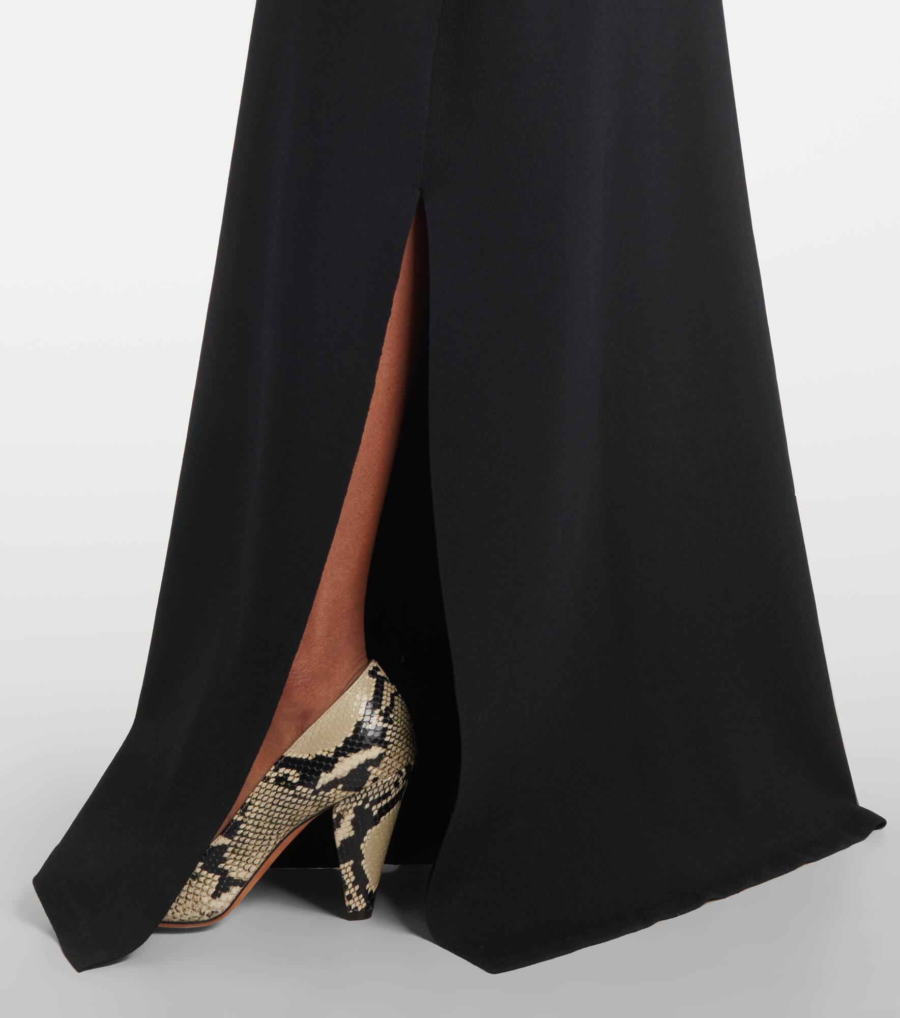 Sleeveless maxi dress - 5
