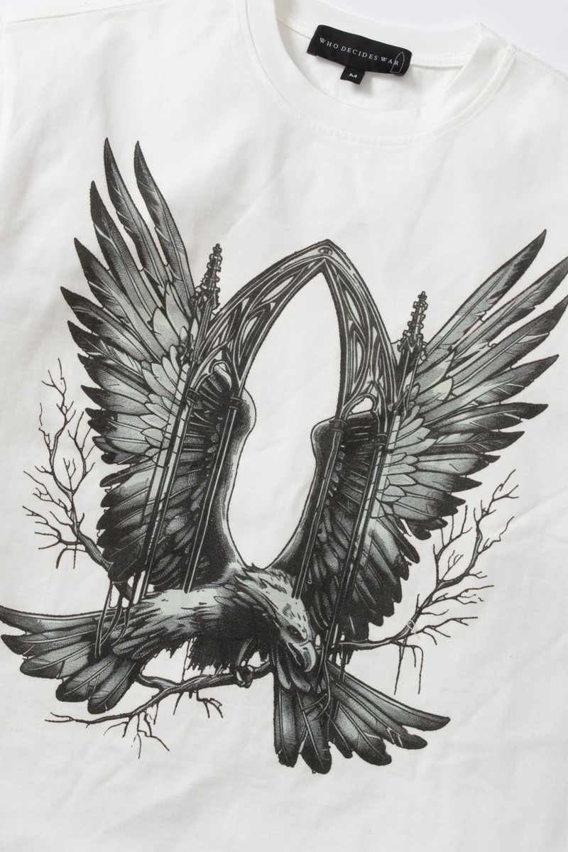 WHO DECIDES WAR SOARING WINDOW SHORT SLEEVE outlook