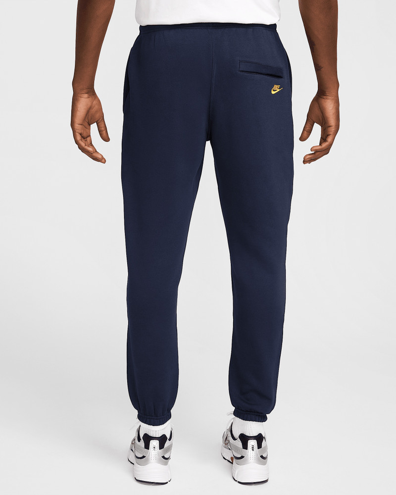 Nike Nike Club Men's Fleece Pants outlook
