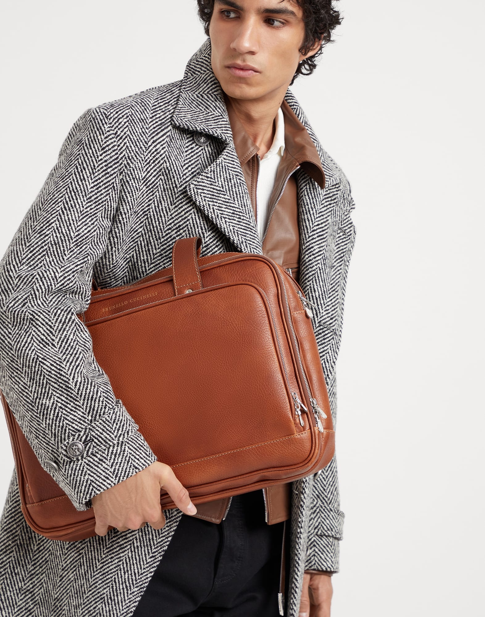 Grained calfskin briefcase with zipper - 4