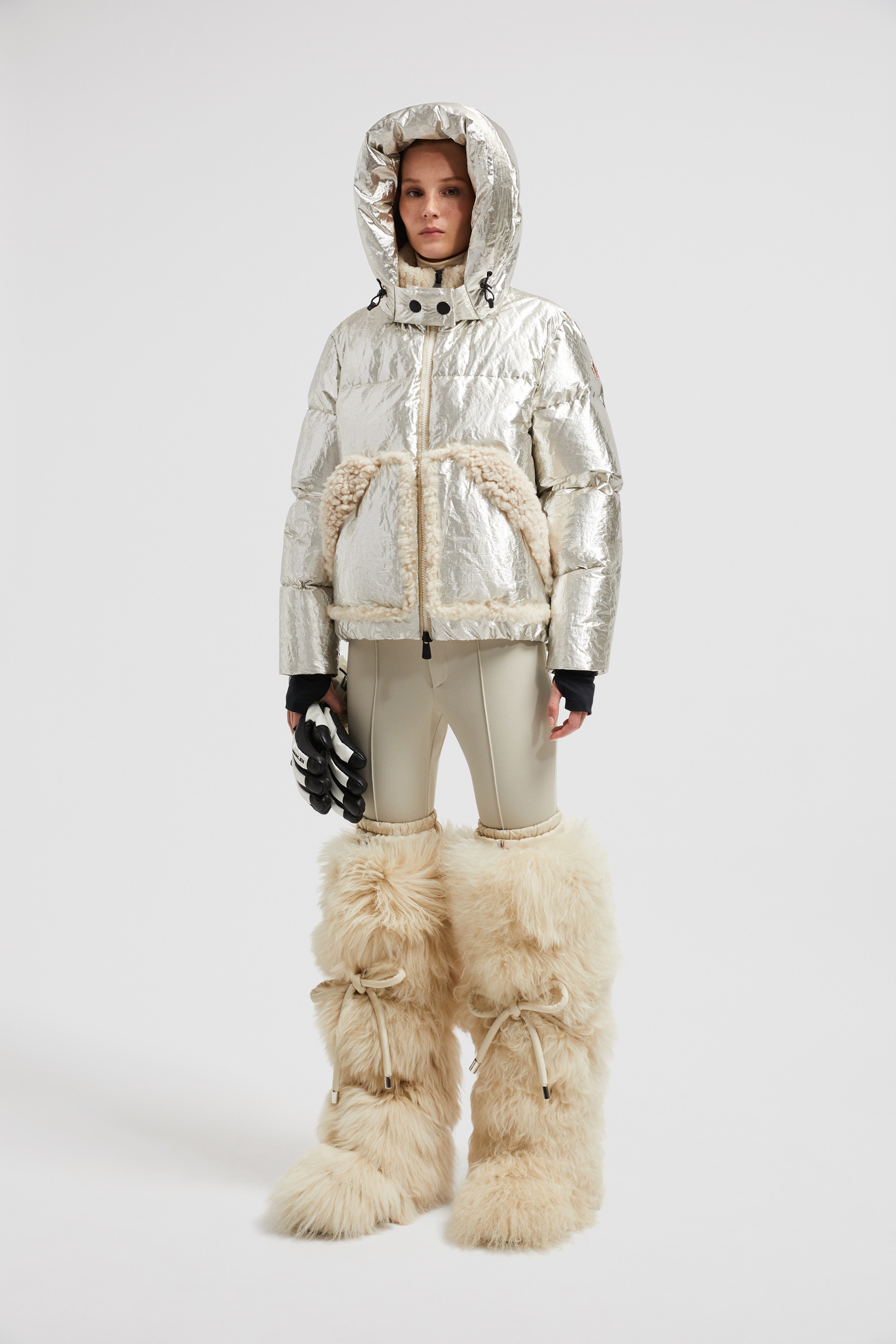Trevelin Short Down Jacket - 2