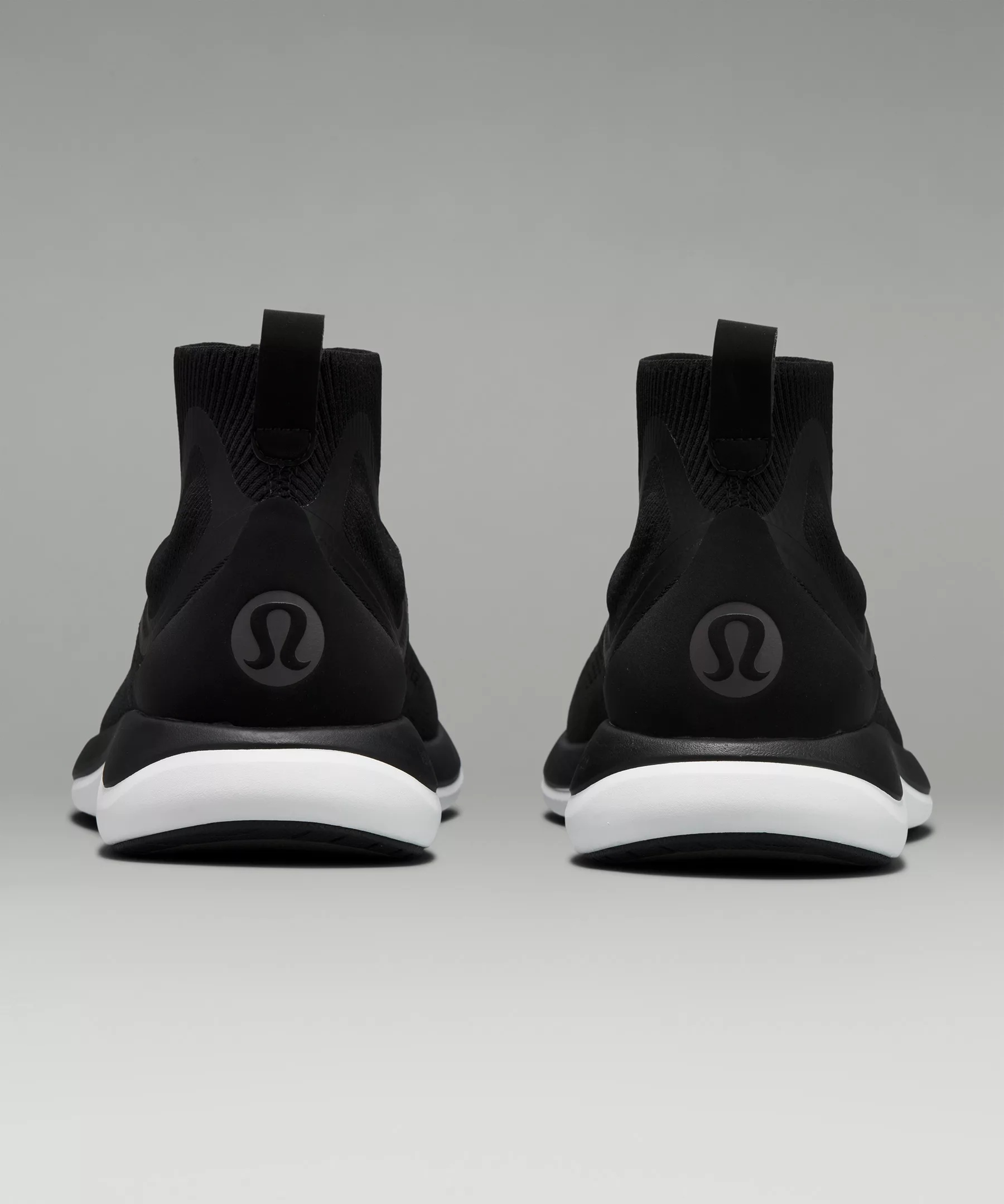 chargefeel Mid Women's Workout Shoe - 6