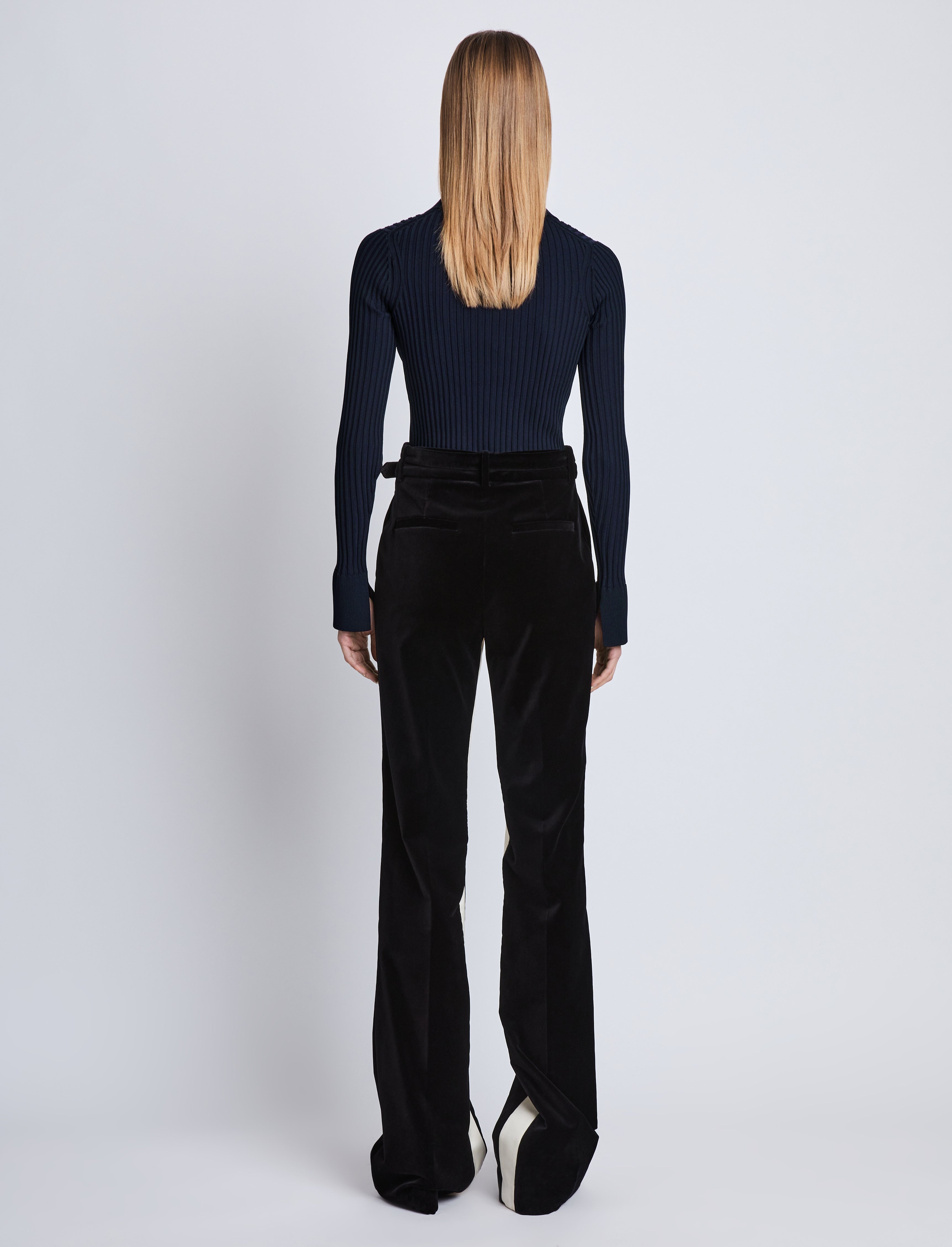Carla Sweater in Midweight Viscose Rib - 5