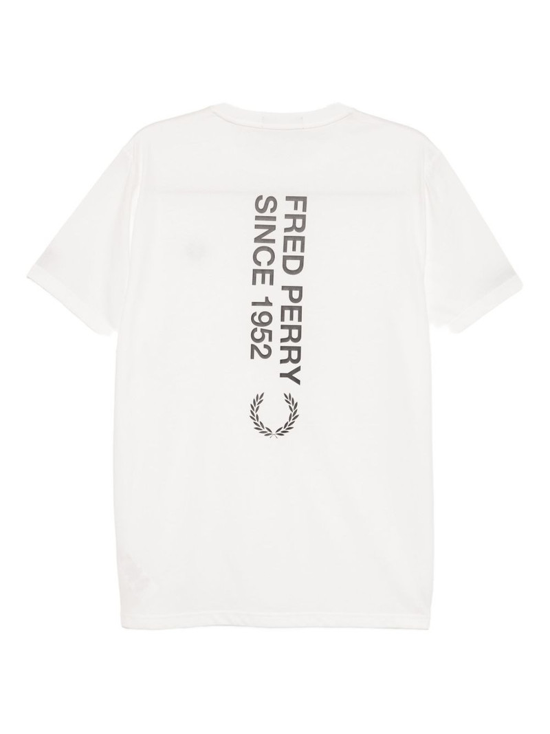 Fred Perry logo-print T-shirt outlook