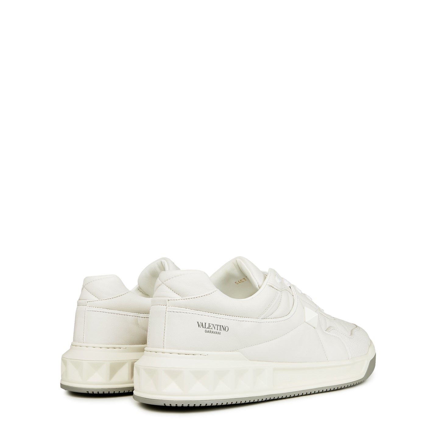 ONE-STUD LOW-TOP TRAINERS - 6
