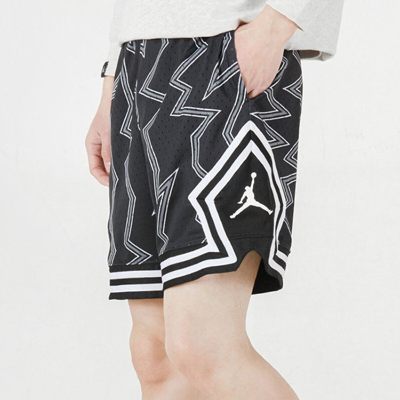 Air Jordan SS22 Sports Loose Cozy Breathable Shorts Black DH9080-010 5