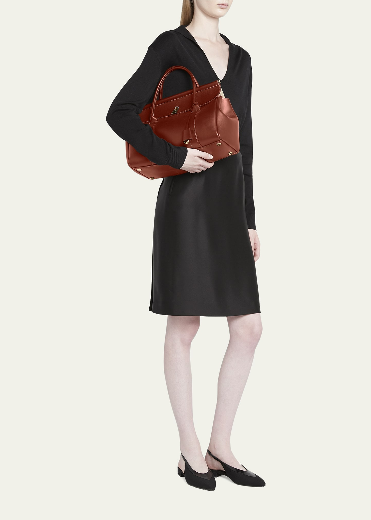 Loom 32 Rounded Leather Top-Handle Bag - 6