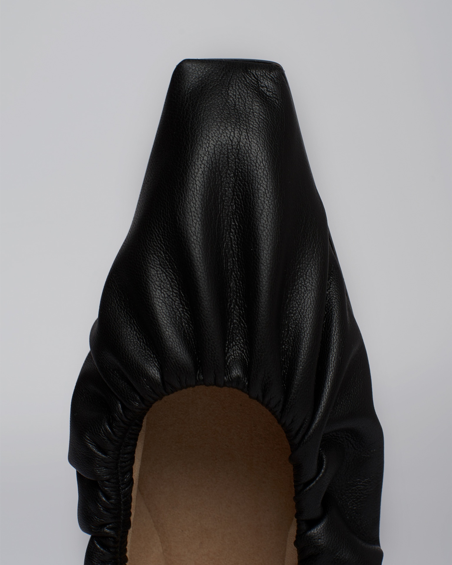 MATANGI - Ruched vegan leather flats - Black - 3