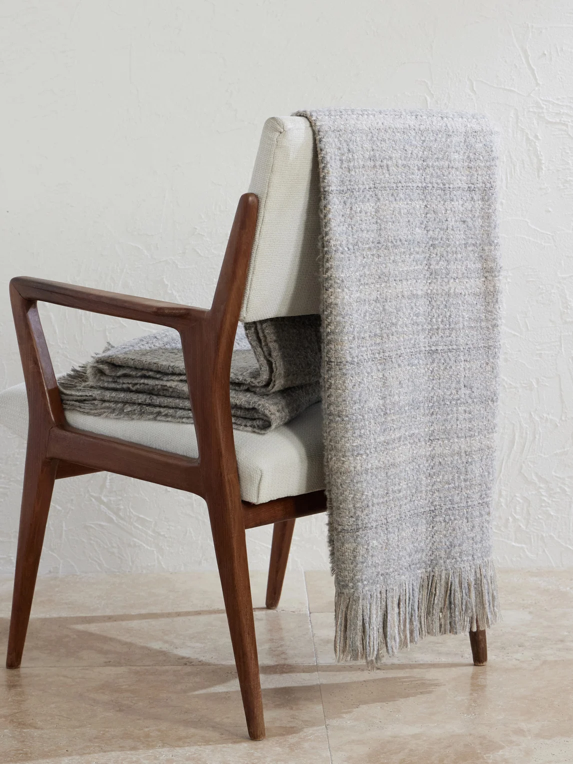 Luxury Texture Checked Cashmere, Silk and Alpaca Wool-Blend Throw - 1