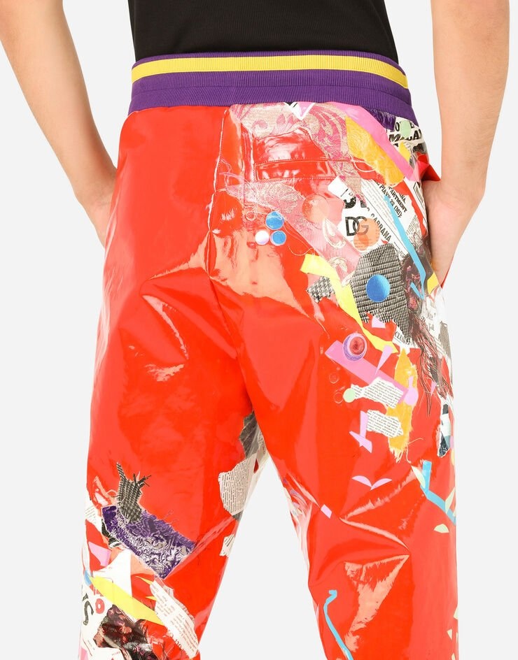 Jogging pants with newspaper patchwork print - 5