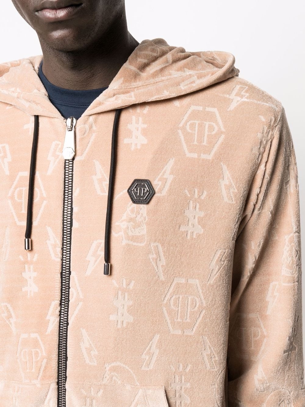 monogram-debossed zipped hoodie - 5