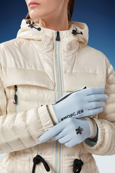 Moncler Jersey Gloves outlook