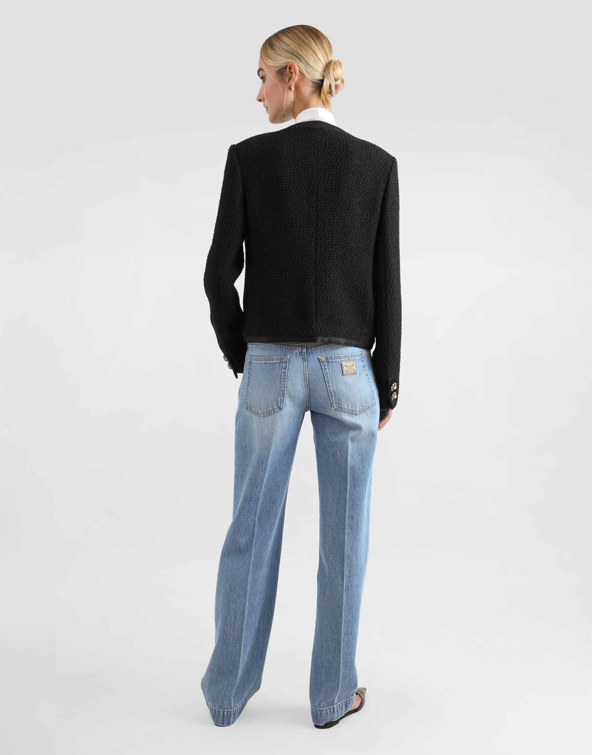 Cropped single-breasted bouclé tweed jacket with bejeweled buttons - 3