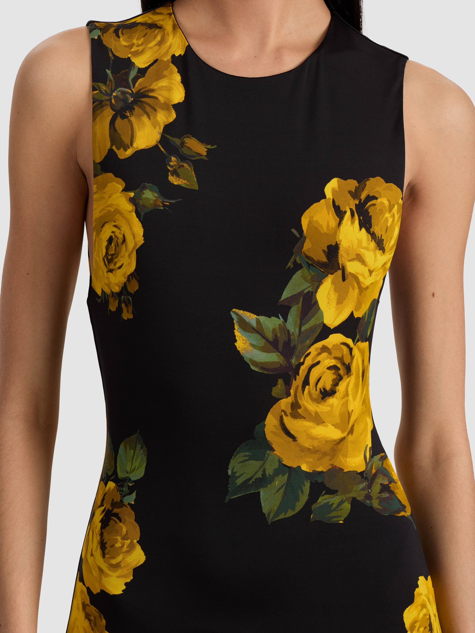 DELORA OPEN BACK MAXI DRESS - 3
