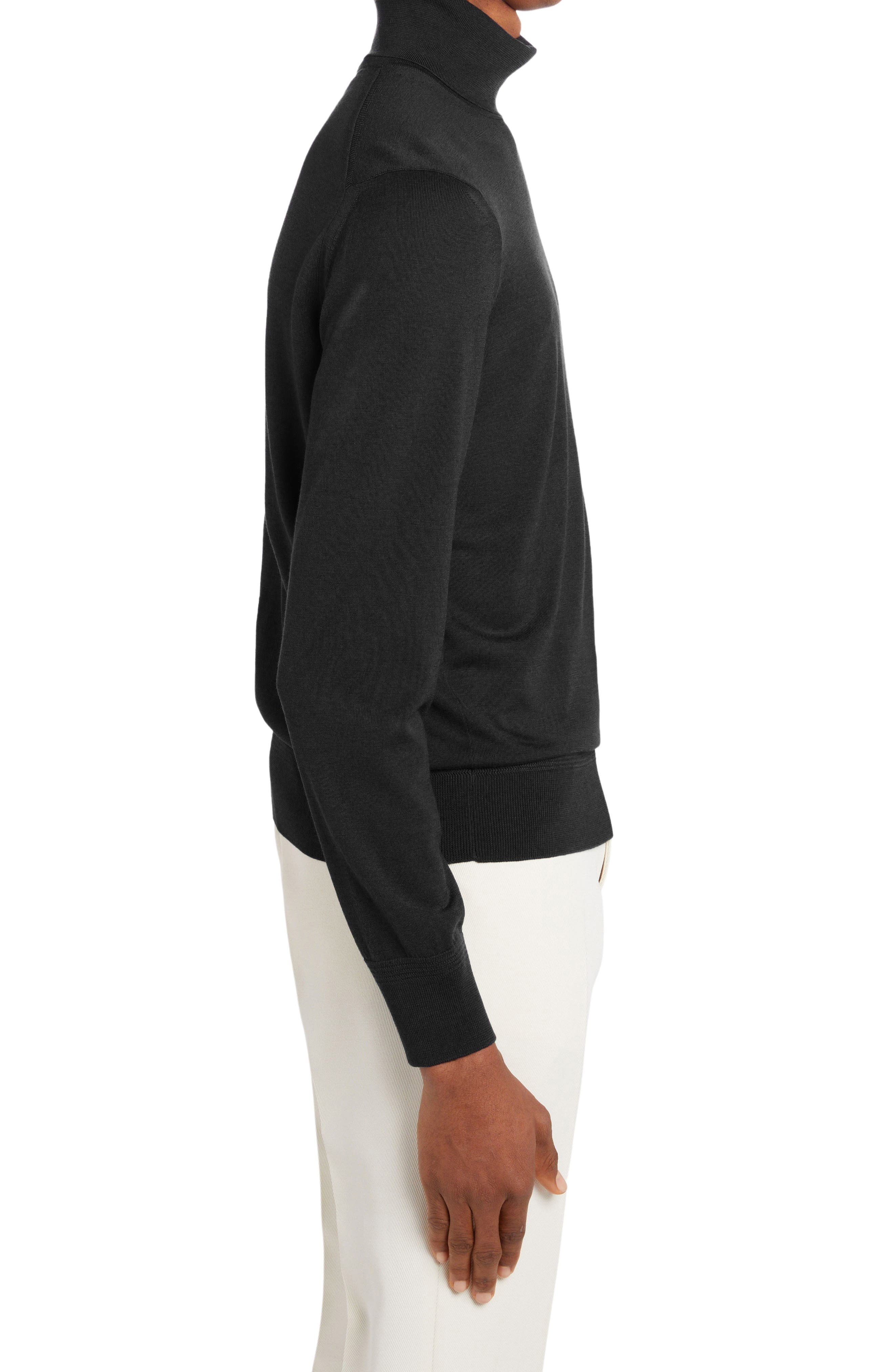 Fine Gauge Merino Wool Turtleneck Sweater - 3