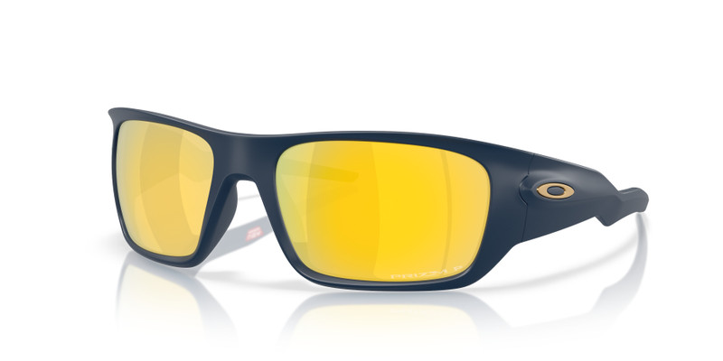 OAKLEY Masseter Polaris Collection outlook