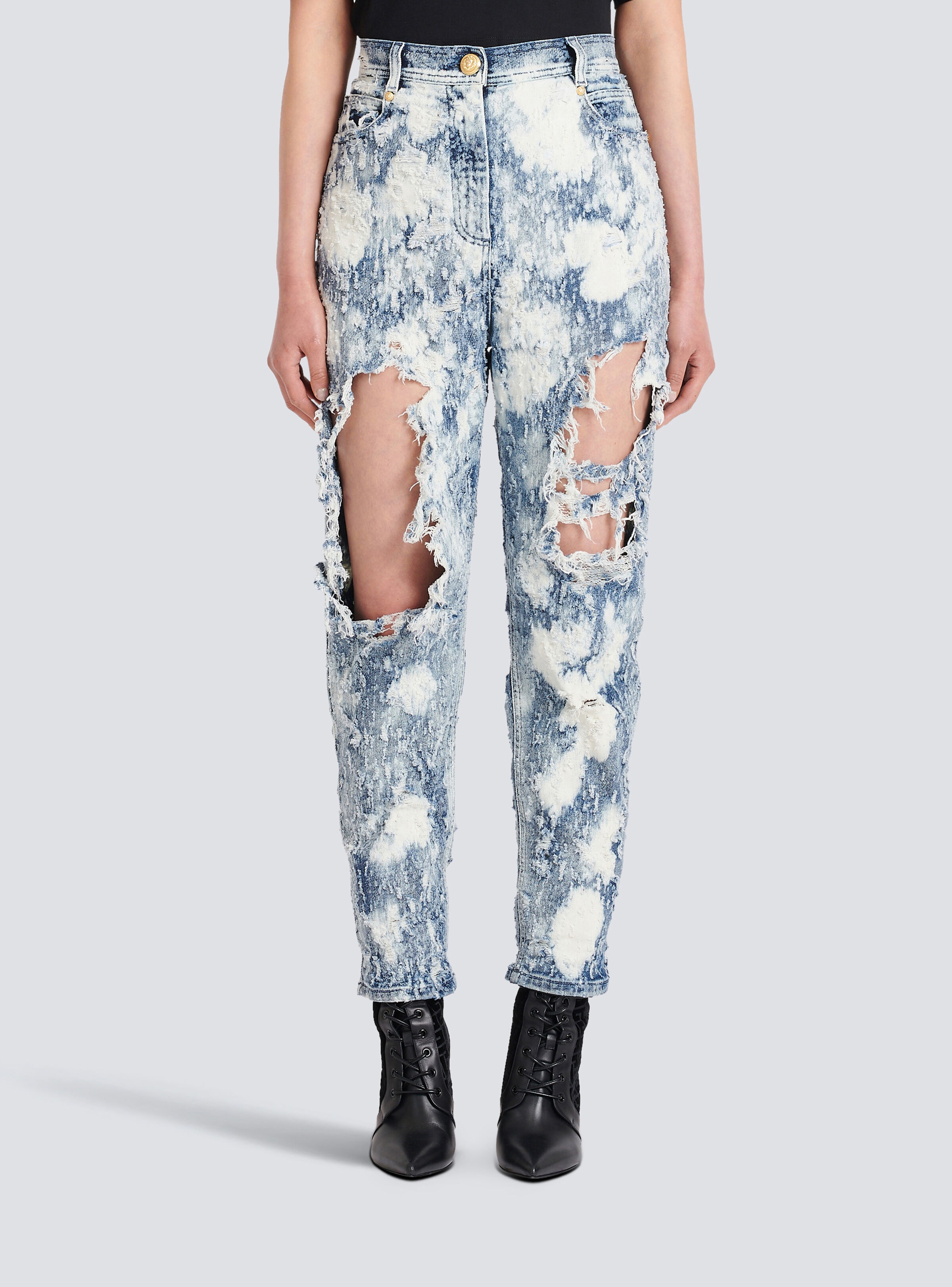 Destroyed faded boyfriend cut jeans - 6