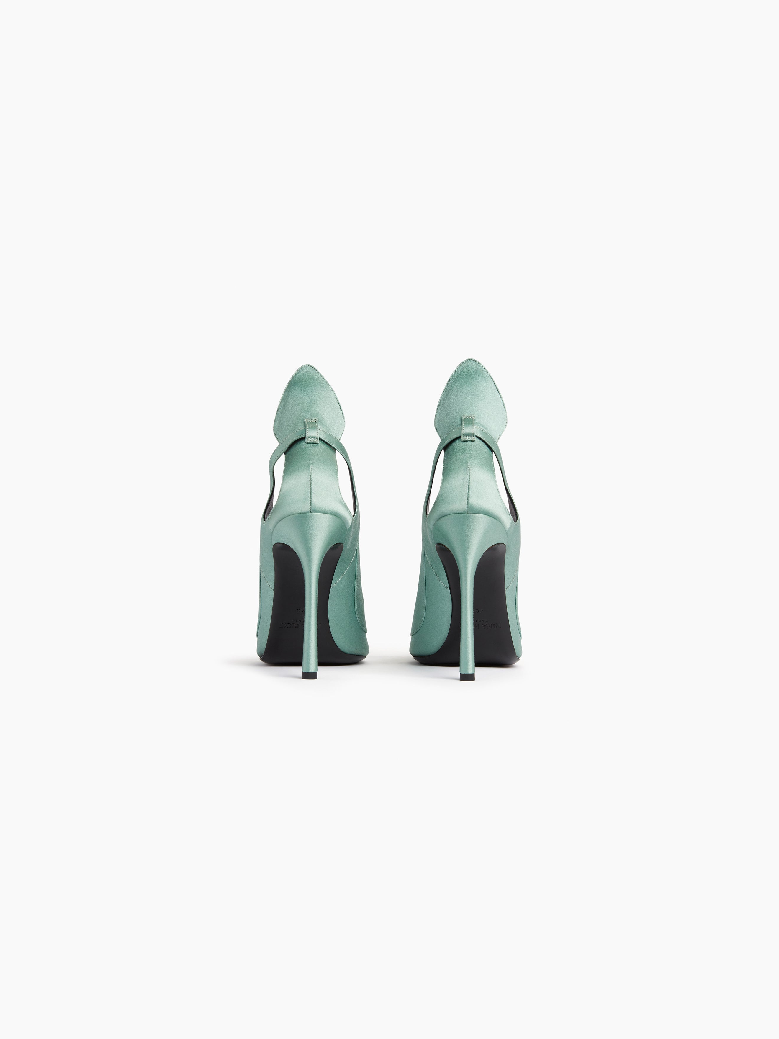 SATIN PUMPS WITH BOW DETAIL - 4