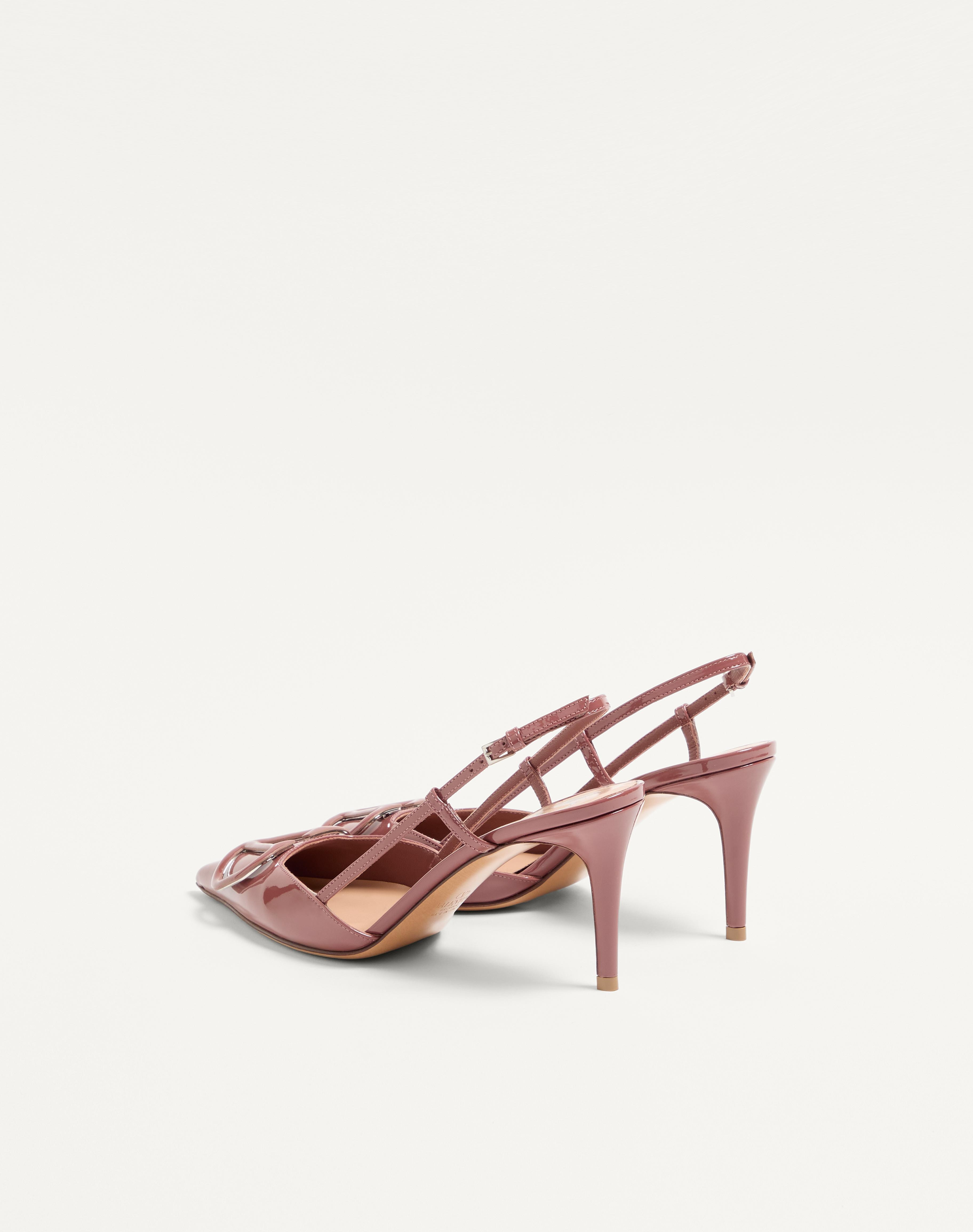 VLOGO SIGNATURE PATENT LEATHER SLINGBACK PUMP 80MM / 3.15 IN. - 5
